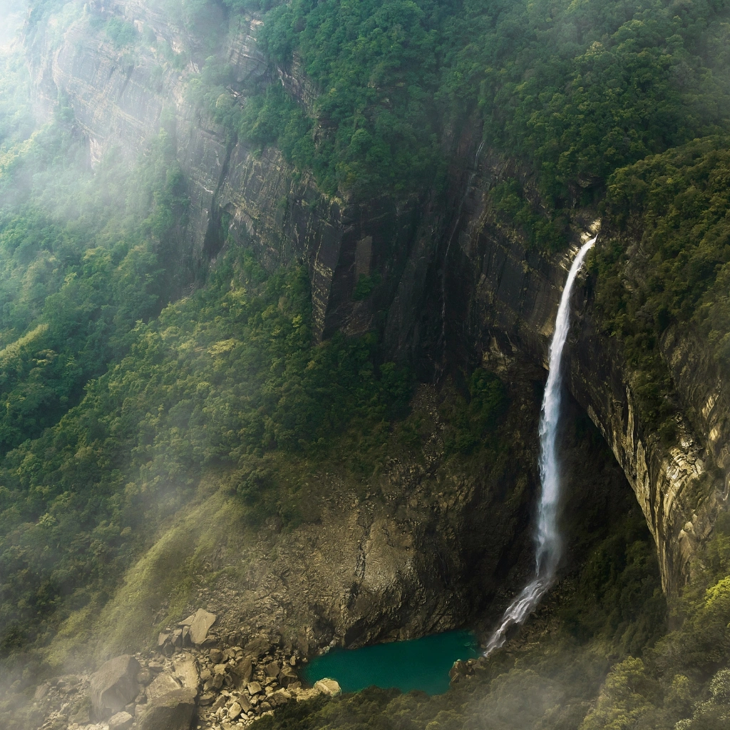 cherrapunji falls
